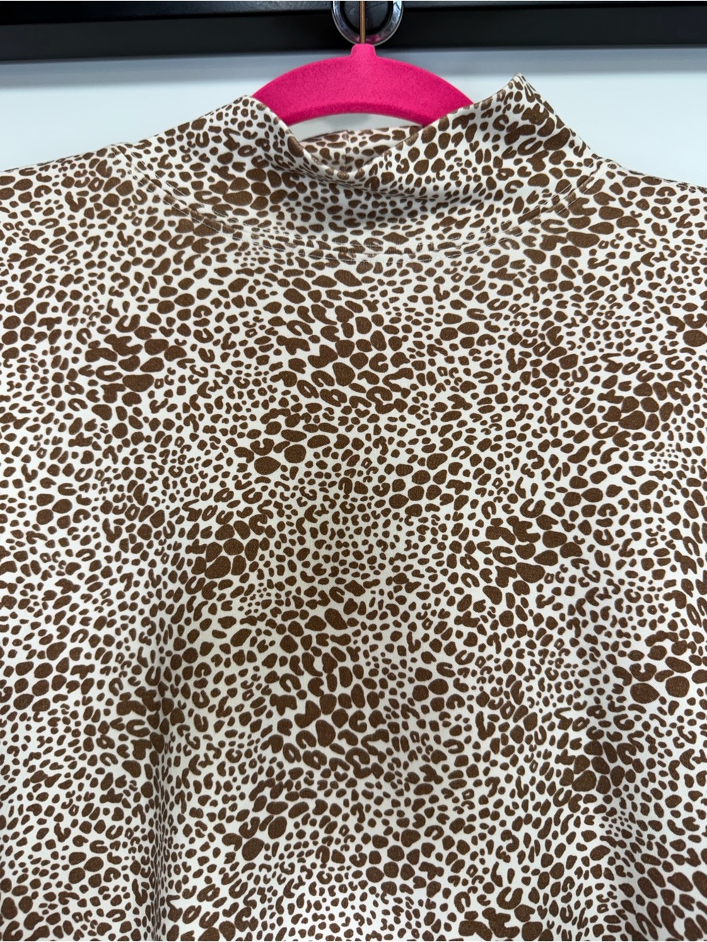 Lands’ End Brown & Cream Leopard Print Mock Neck Top - Picture 4 of 9